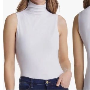 Halogen White sleeveless blouse